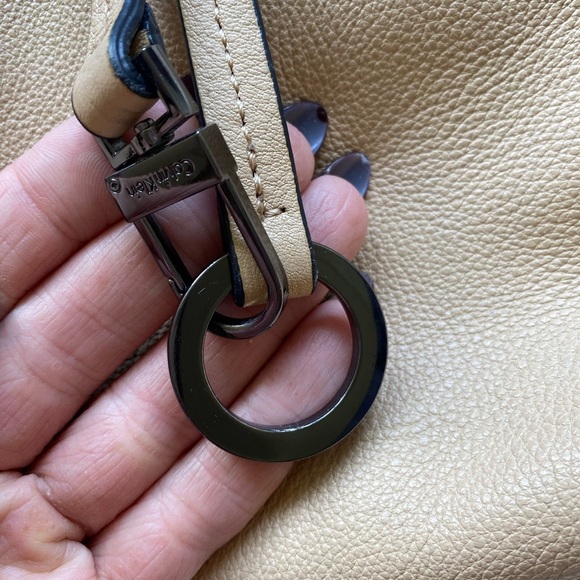 Calvin Klein Pebbled Leather Shoulder Tote Bag – Beige - Picture 2 of 16